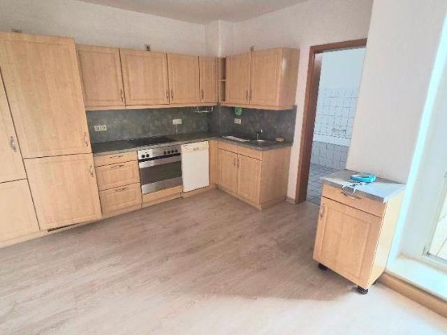 Prima 2 R. Whg. mit EBK und Balkon