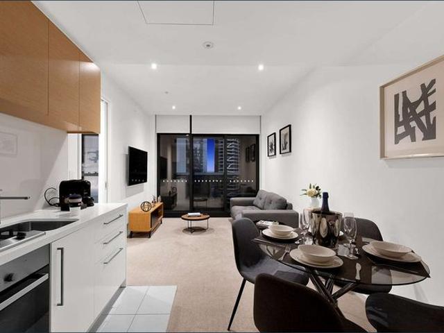 'Prima Tower' Fully Furnished. Stay from 1 month. Includes all utilities