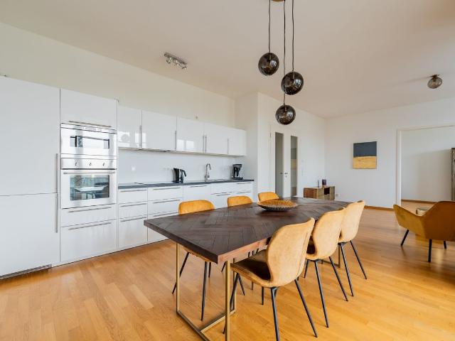 Prima Location Kurfüstendamm, Berlin Amsterdam Apartments for Rent