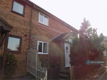 Primatt Crescent, Shenley Church End. 1 bed terraced house to rent £1,095 pcm £253 pw