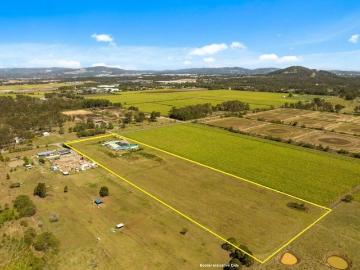 Prime 4.05ha Agricultural Estate with Established Farm Business Unique Investment Opportunity in Northern Gold Coast