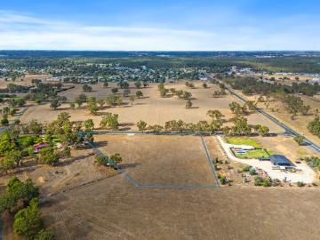 Prime 6 Acre Lifestyle Opportunity