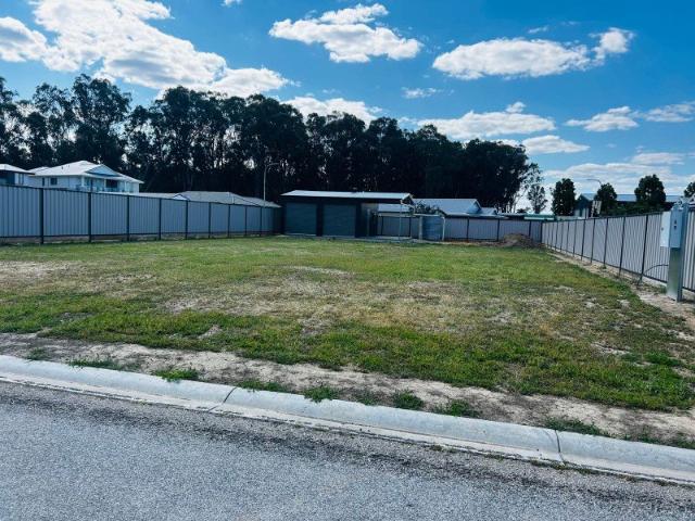 Prime 750m² Block with Shed Ready to Build or Invest!