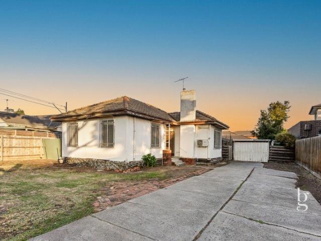 Prime 798m² Development Site 4 Townhouse Potential STCA & $450$480pw Rental Return