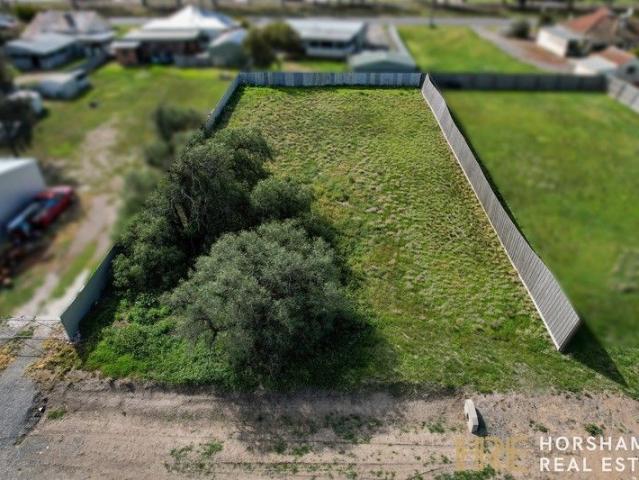 Prime 1000m² Land Ideal Location, River Proximity!