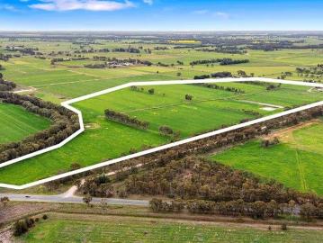 Prime 102 Acre Rural Holding with Home & Infrastructure