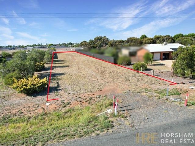 Prime 1625 m² Allotment in Horsham