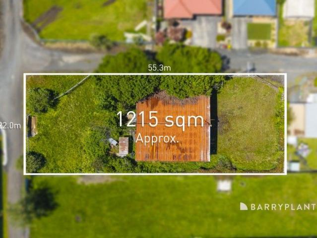 Prime 1,215m² Block in the Heart of Town