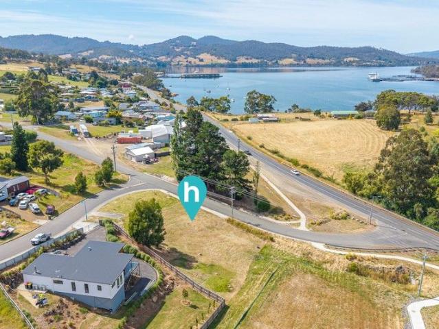 Prime 1,301m² Allotment with Stunning Port Huon Outlook