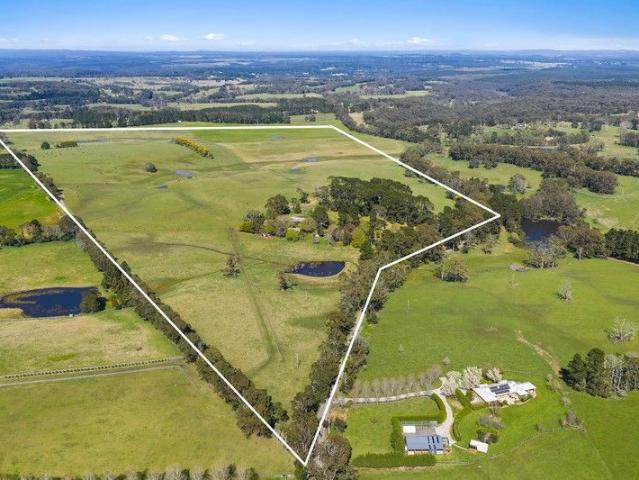 Prime 222 Acres in Exeter A Rare Southern Highlands Estate