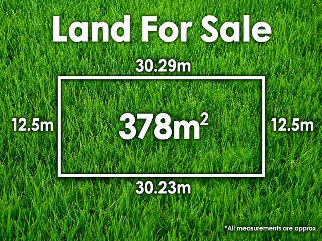 Prime 378sqm Titled Block in Sought After Henley Brook!