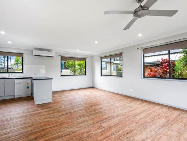 Prime Town Precinct Living | 3 Bedrooms, Spacious Fenced Yard