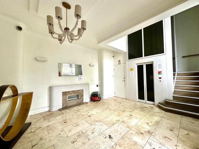 Prime UCL Apartment | Euston Square