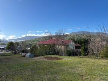 Prime Vacant Land 1011m² with Sweeping Views & Exceptional Location