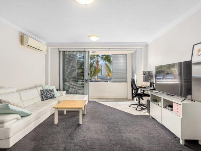 Prime Varsity Lakes Lifestyle & Investment Opportunity