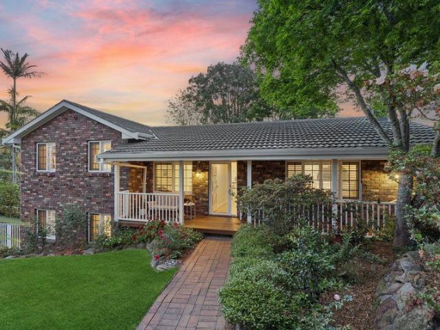 Prime Wamberal position on a generous 986sqm block with all day sun