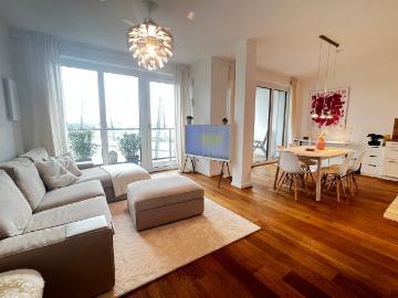 Prime Waterfront Apartment in Hamburg!
