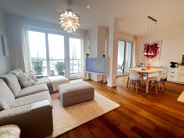 Prime Waterfront Apartment in Hamburg!