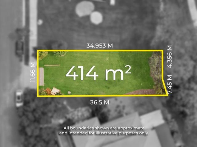 PRIME WATERFRONT LAND BUILD YOUR DREAM HOME!