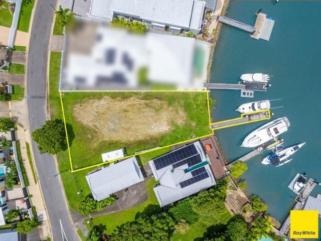 Prime Waterfront Land with Private Pontoon | Build Your Dream in Bluewater Harbour