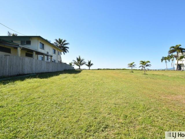 Prime Waterfront Position â Ready to Build