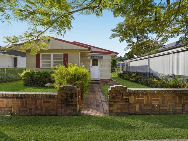 Prime Wavell Heights Opportunity 711sqm in a Prestigious Position