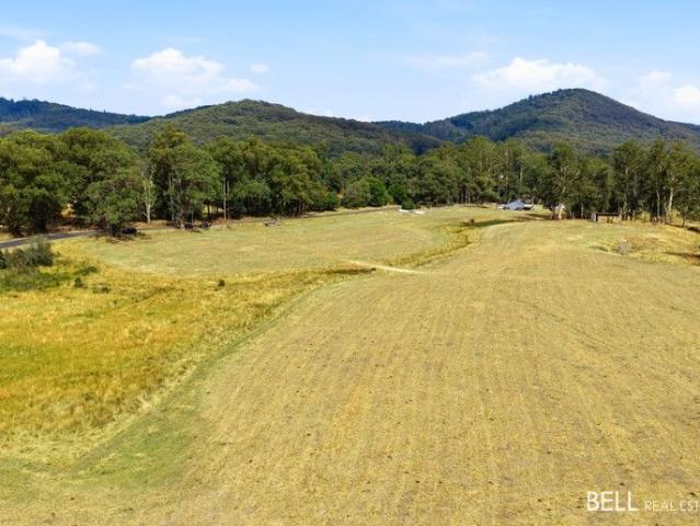 Prime Yarra Valley Acreage on a Grand Scale