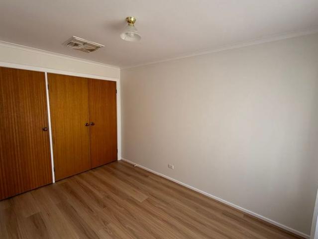 Prime Altona Location – Walk to the Beach & Pier Street