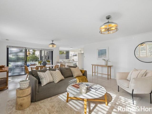 Prime Beachside 3 Bedroom Lifestyle Apartment