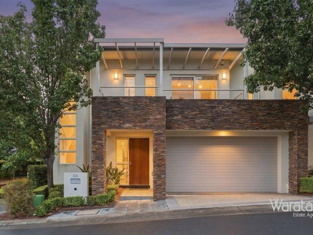 Prime Bella Vista Waters Location | Freshly Painted Family Home Just Moments to Metro