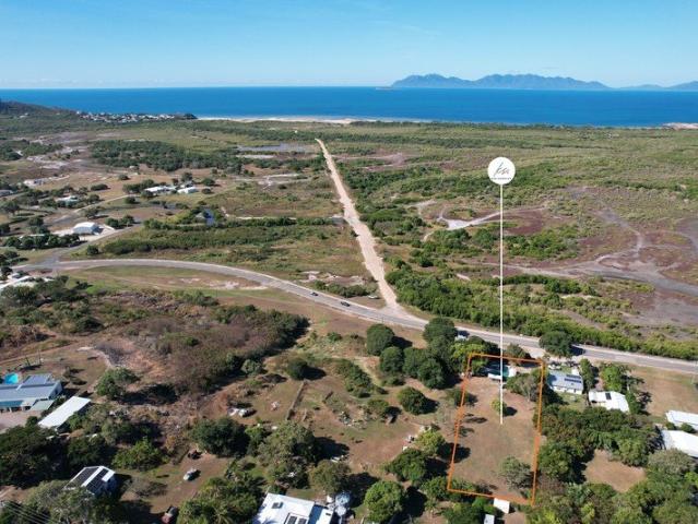 Prime Bowen Development Opportunity 4,063m² in the Heart of Town
