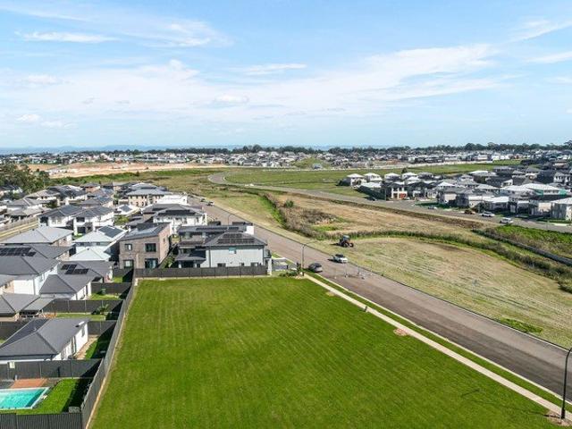 Prime Box Hill Land North Facing Crown Jewel
