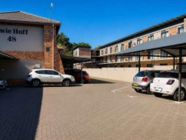 Prime Bult Apartment Walking Distance from North West University