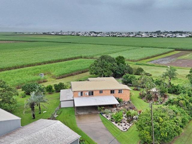 Prime Cane Farm + Stylish Home + Potential Future Development Upside 364 Acres Marian, QLD