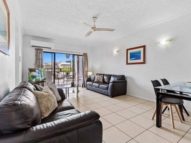 PRIME CAIRNS CBD POSITION WALK TO WATERFRONT, HOSPITAL & ESPLANADE