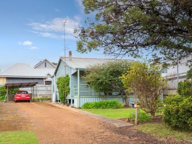 Prime Central Location with Endless Potential!