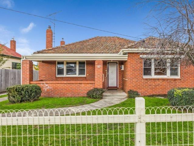 PRIME CENTRAL WINCHELSEA WALK TO IT ALL !