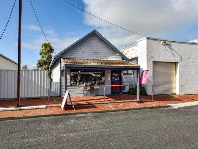 Prime Commercial Opportunity in the Kingston SE Hub