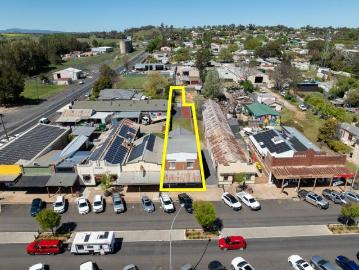 Prime Commercial & Residential Opportunity in the Heart of Molong
