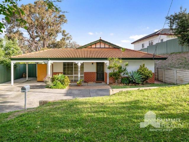 PRIME COASTAL OPPORTUNITY IN SOUTH BUNBURY BEACHISE BLISS AWAITS