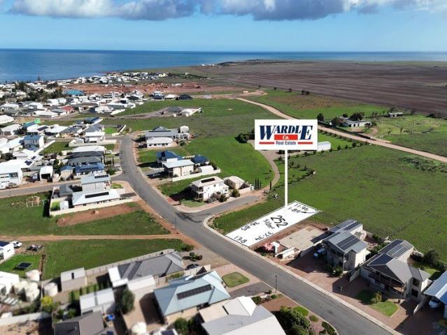 Prime Coastal Allotment Ready to Build Already Titled