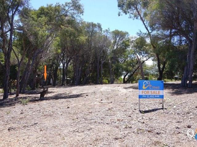 PRIME COASTAL BLOCK WITH VIEW POTENTIAL