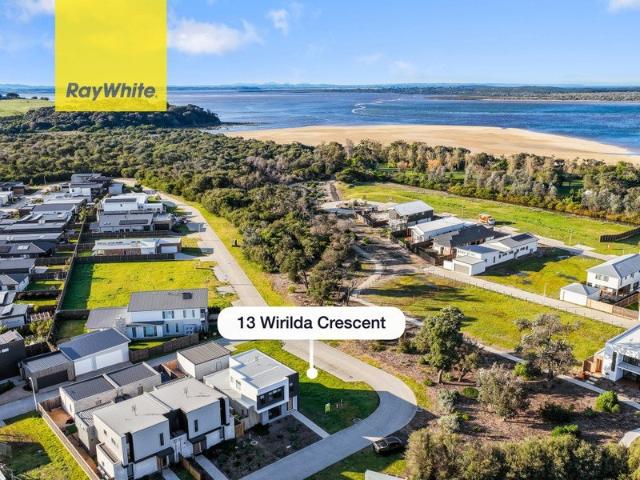 Prime Coastal Canvas