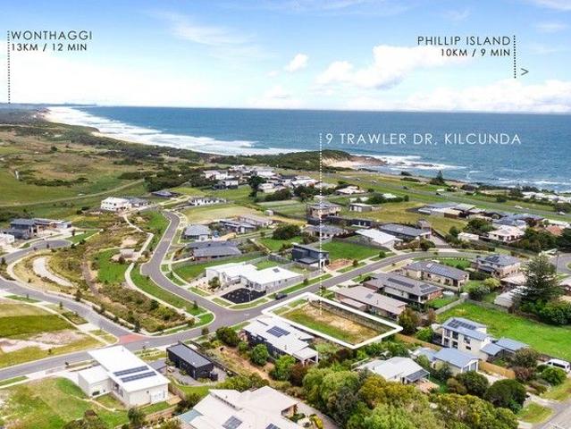 Prime Coastal Land for Your Dream Home
