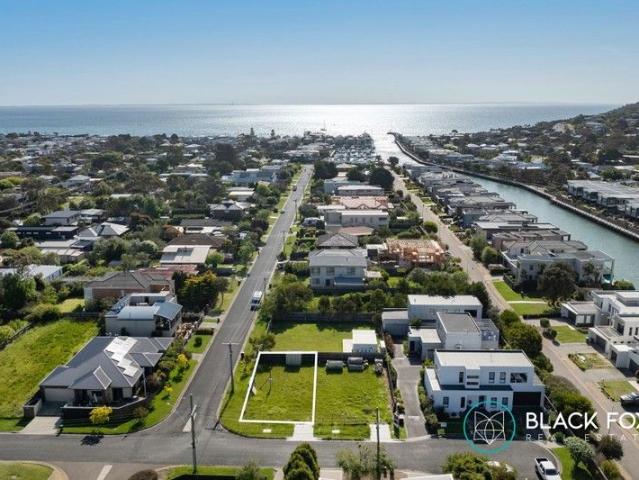 Prime Coastal Land with Dual Opportunity