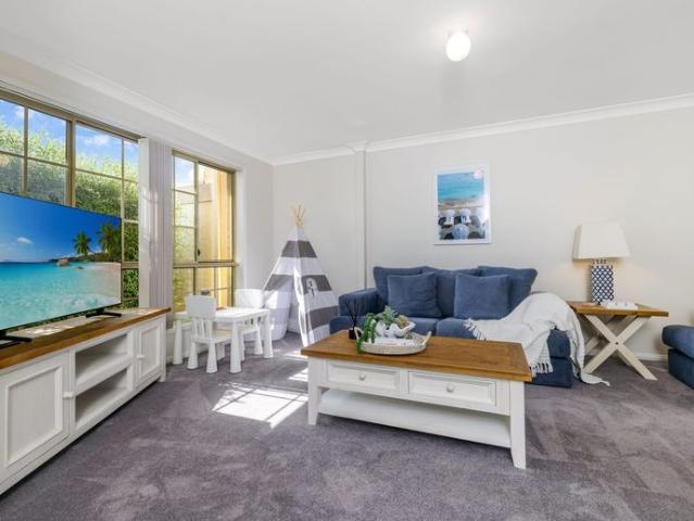 PRIME COASTAL LOCATION & LIFESTYLE