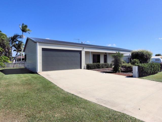 Prime Coastal Location The perfect blend of lifestyle, location, and space for the caravan