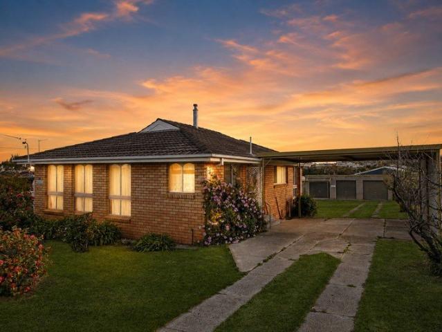 Prime Coastal Position Renovate, Reimagine or Redevelop