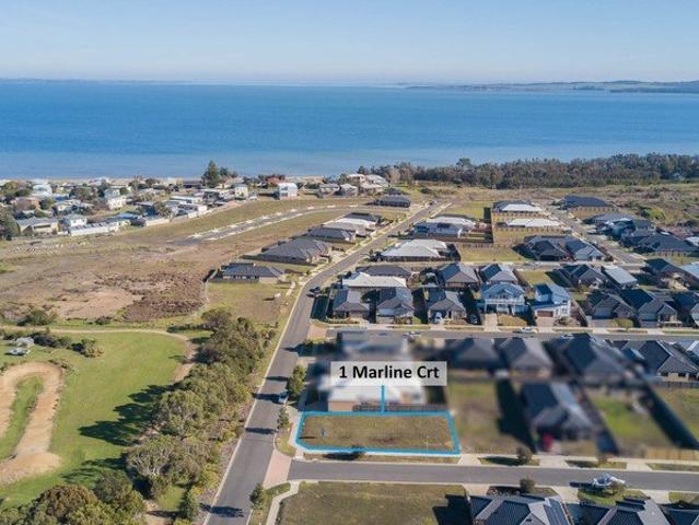 Prime Corner Block Coastal Lifestyle Opportunity