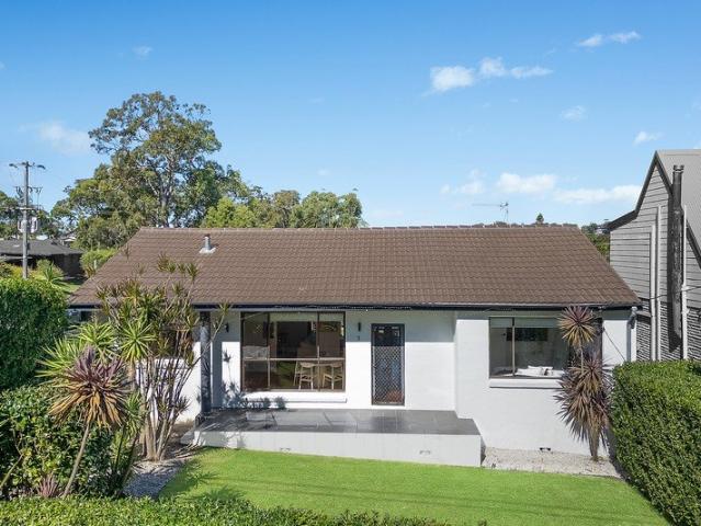 Prime corner block with duplex or granny flat potential in Wamberal